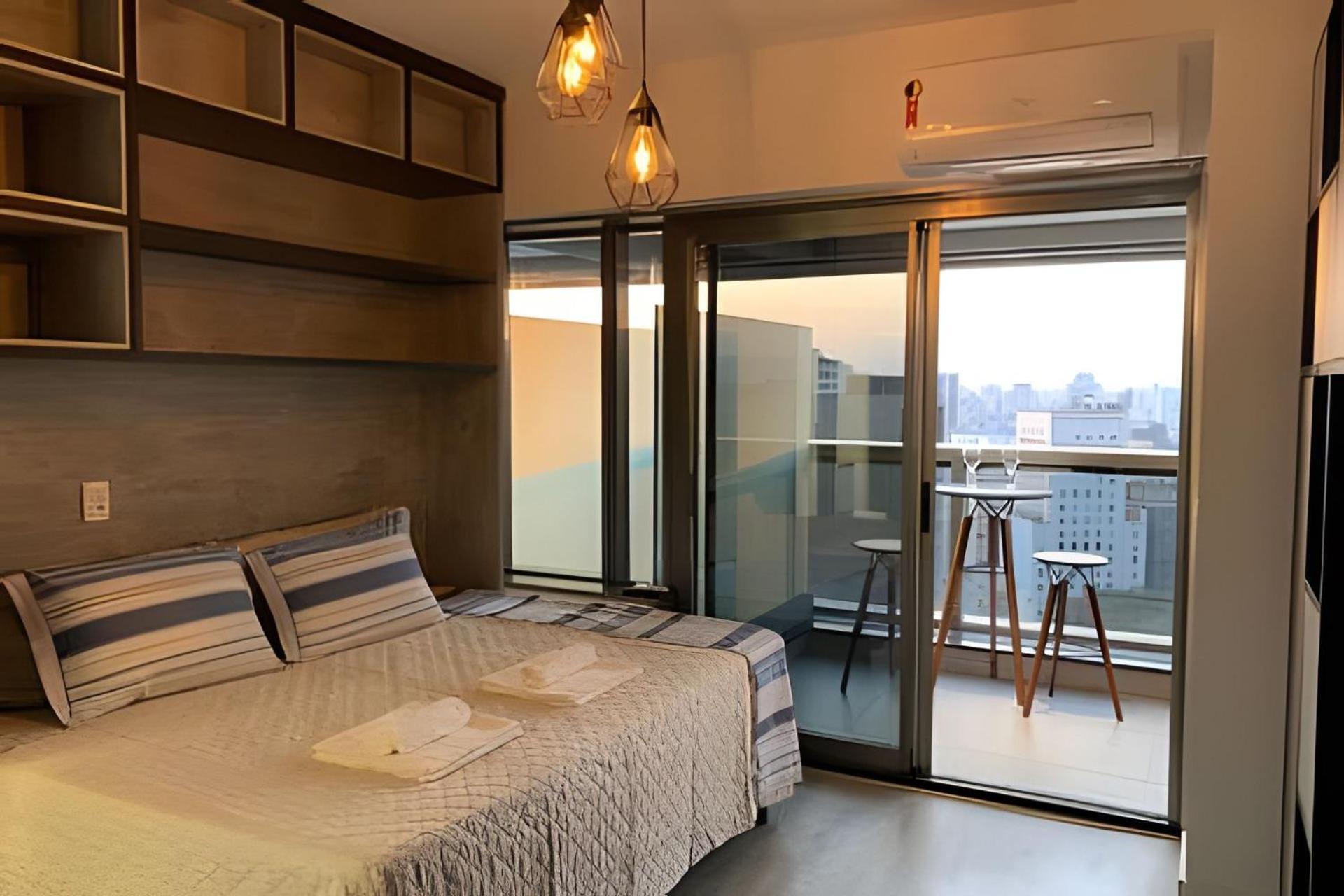 Apartamento 22o Andar, Praca Da Republica, Sp 2215 *